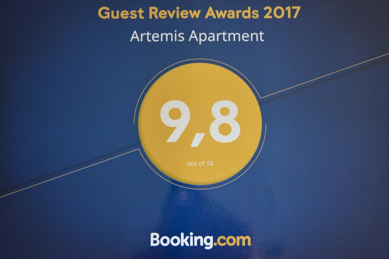 Artemis Apartment Bagian luar foto